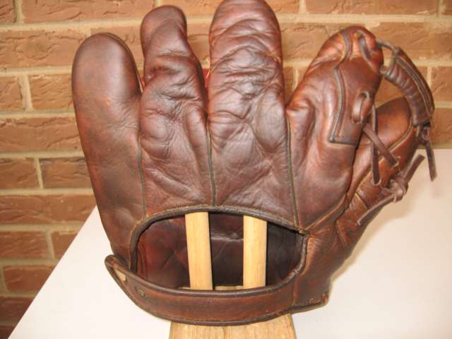 Mel Ott JC Higgins 1684 2 Back